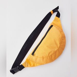 Baggu Crescent Bag Fanny Pack